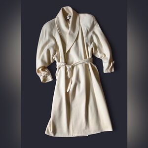 American Vintage Cream Women's Robe